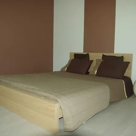 Location Lei Parpaioun Piscine Privee Apartment Salernes